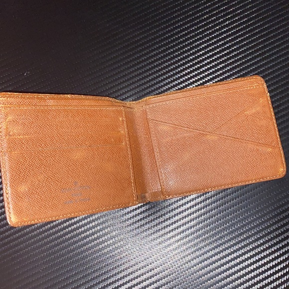 Louis Vuitton Multiple Wallet Monogram - Picture 2 of 6